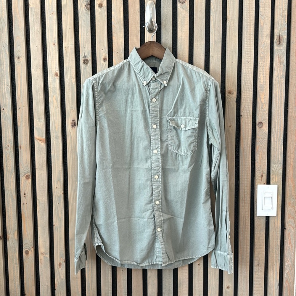 Gap Shirt - S